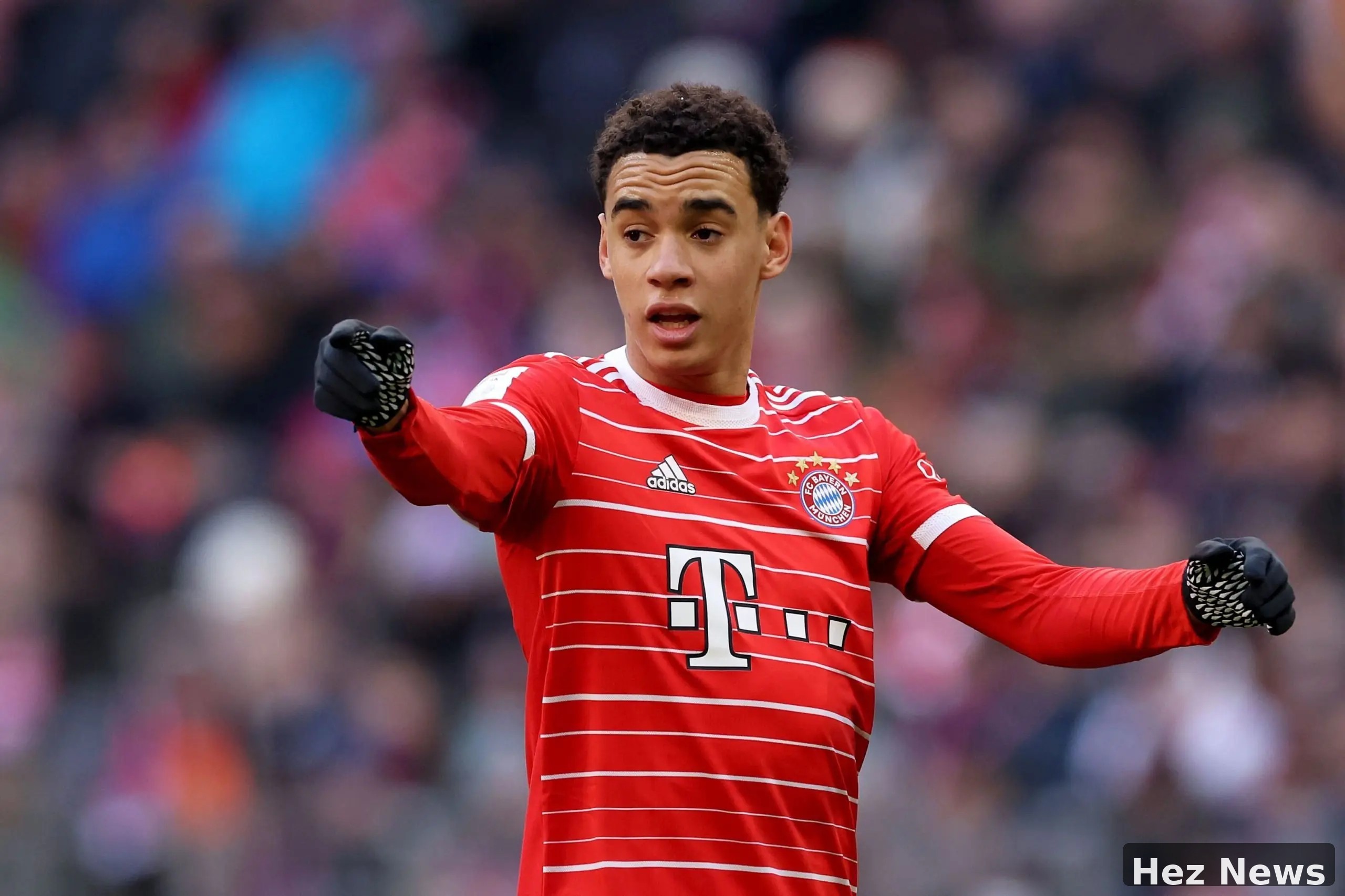 Jamal Musiala Collapses During Bayern Friendly Match