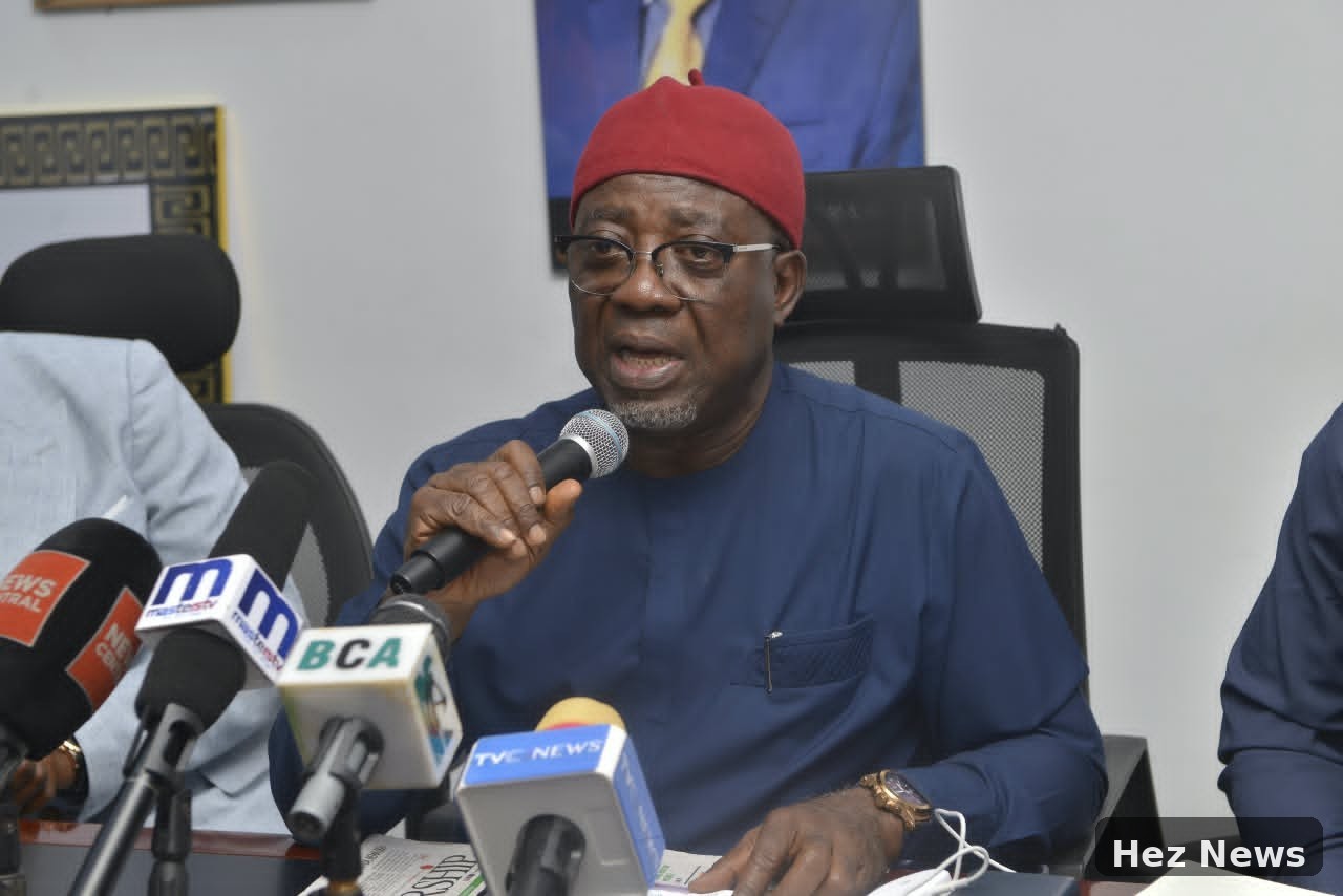 Abia Officials Assess Inmates' Health in Aba, Umuahia