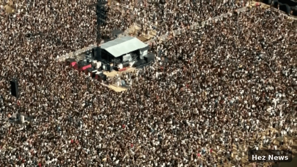 Lollapalooza Festival Unites Music Fans in Chicago