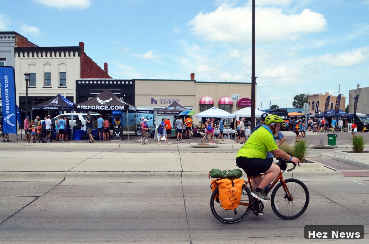 RAGBRAI Day 0 Expo Welcomes Cyclists to Onawa