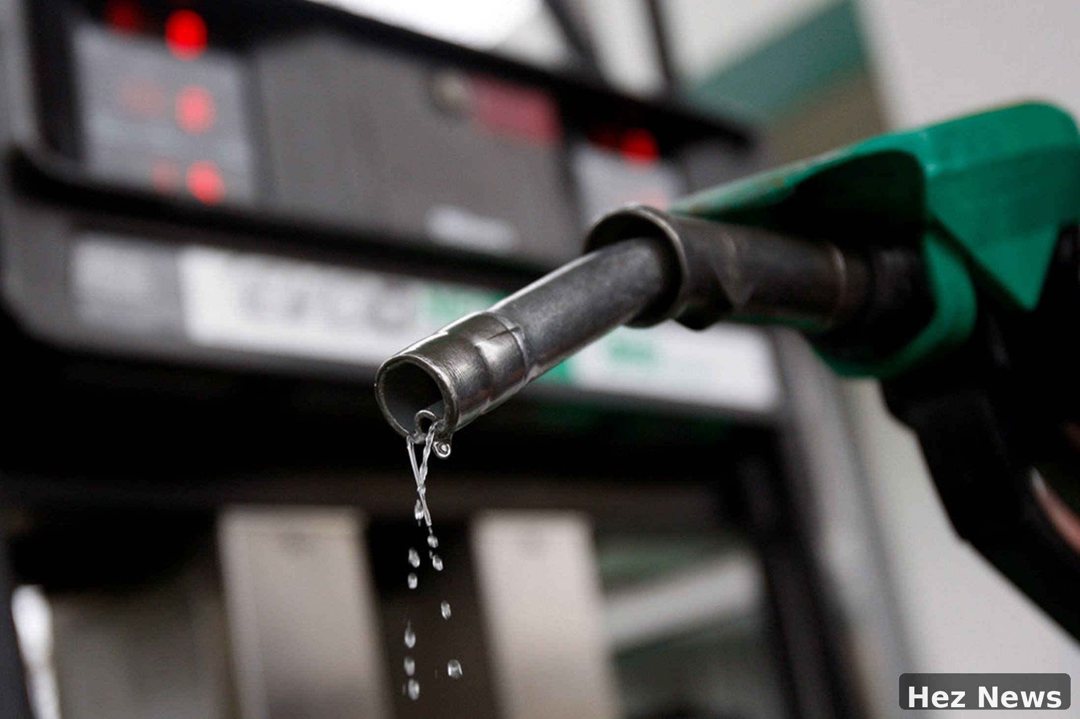 Pressure Mounts on Nigerian Refiners to Cut Fuel Prices