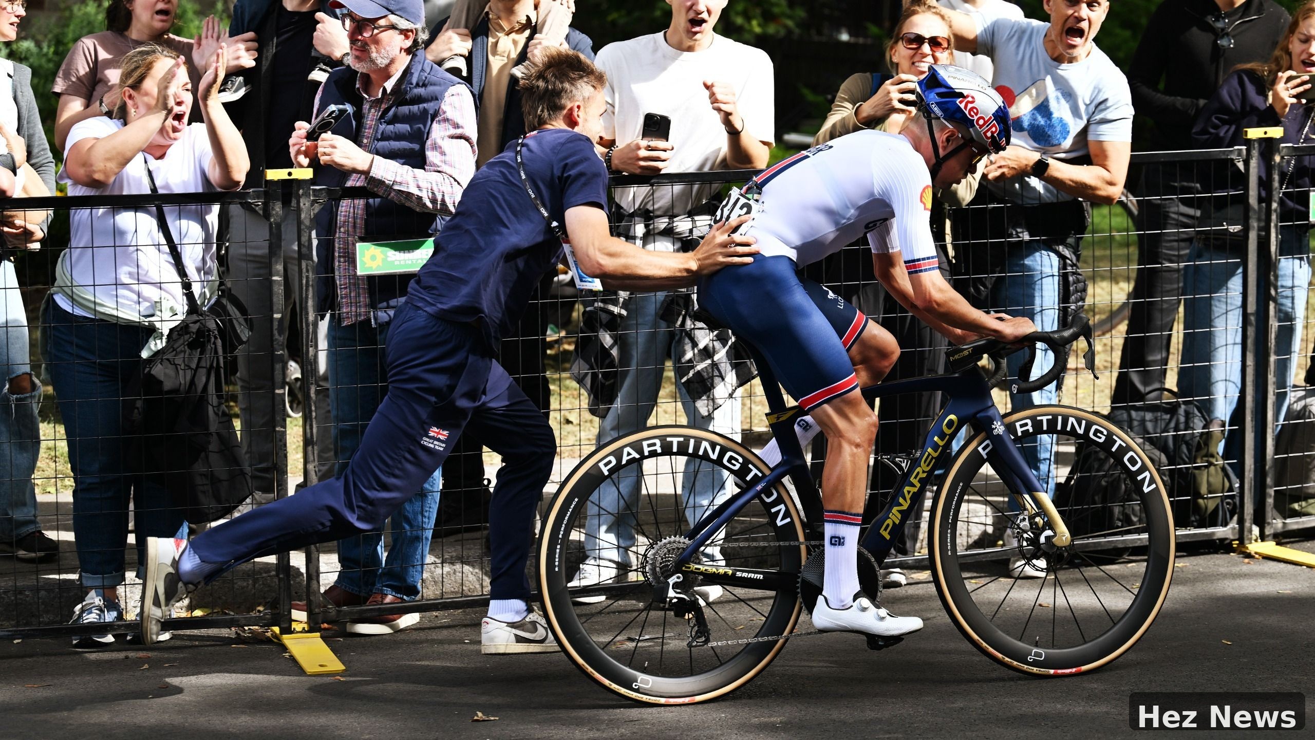 Tom Pidcock Upgrades Wheels for World Championships