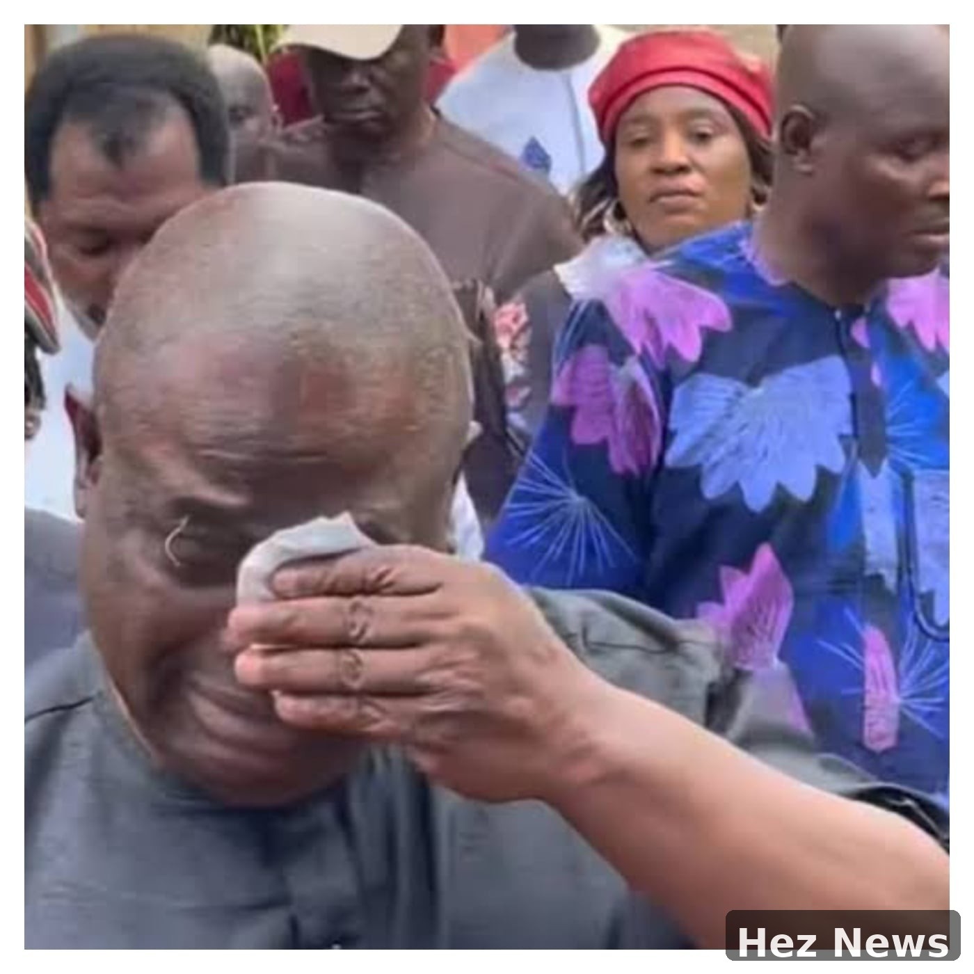 Yinka Quadri Mourns Taiwo Hassan at Burial Ceremony